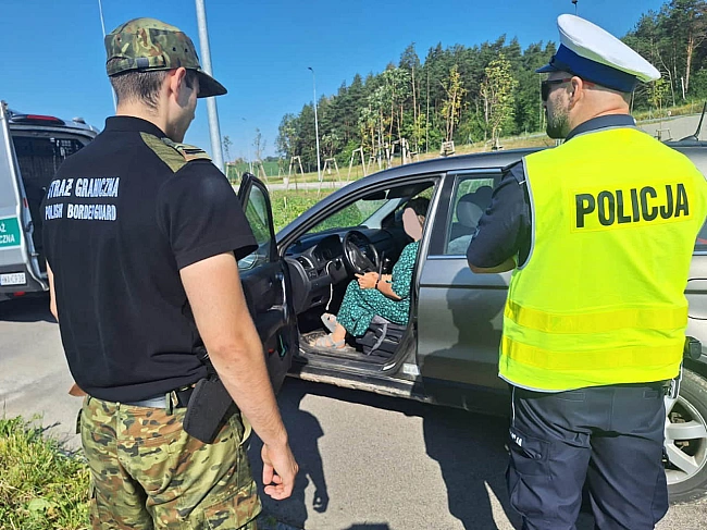 we.ua - На польсько-литовському кордоні затримали перевізників нелегальних мігрантів