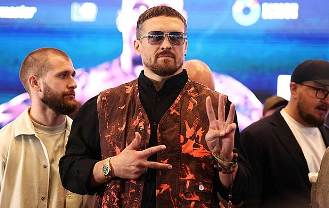 we.ua - Усик завершив заключний етап підготовки до реваншу з британцем