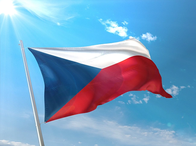 we.ua - Прем'єр Чехії закликав Фіцо не блокувати 18-й пакет санкцій проти рф – ЗМІ (Відео)