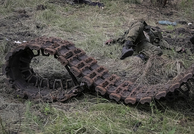 we.ua - ППО, 3 танки й 1240 військових: що втратила армія РФ за добу на фронті