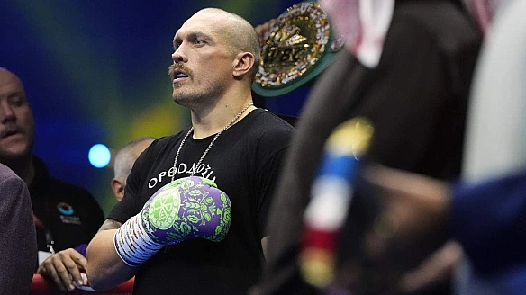 we.ua - Усик завершив тренувальний табір до поєдинку з Дюбуа – чемпіон виклав фото зі своєю командою