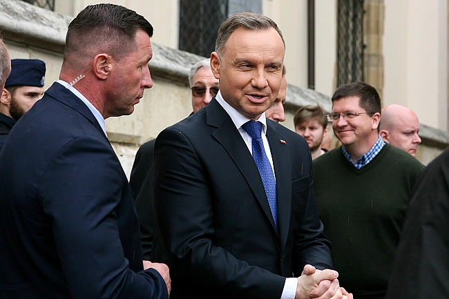 we.ua - У ЗМІ потрапили контроверсійні слова Дуди: політоглядачка Попович про скандальну заяву президента Польщі щодо закриття аеропорту в Жешуві