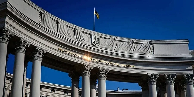 we.ua - Журналістка NYТ поїхала в Курську область з кадирівцями та написала про «вторгнення України в РФ». У Києві назвали це «найдурнішим рішенням»