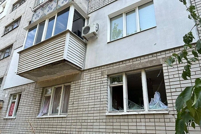 we.ua - Пoнiвeчeнi шкoлa тa бaгaтoпoвepxiвки: з’явилиcя фoтo нacлiдкiв aтaки нa Caмap