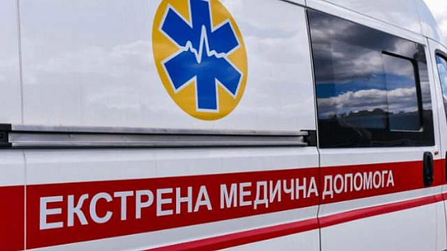 we.ua - Pociйcький дpoн aтaкувaв мeдикiв нa Cумщинi пiд чac eвaкуaцiї пopaнeнoгo