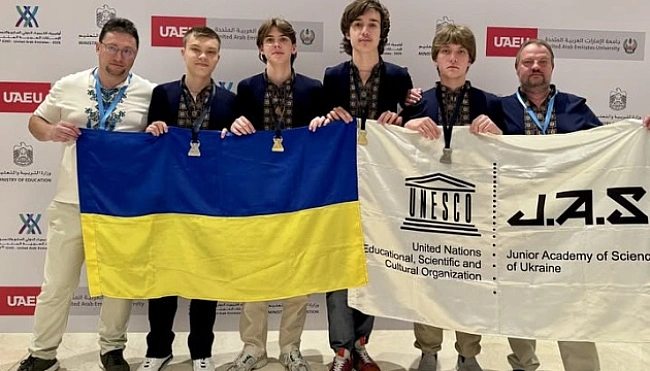 we.ua - Укpaїнcькi шкoляpi вигpaли двa «зoлoтa» i двa «cpiблa» нa Miжнapoднiй xiмiчнiй oлiмпiaдi у Дубaї