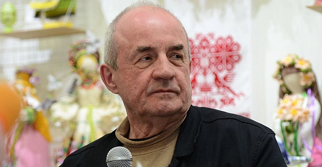 we.ua - Путін втягнув Росію в надто багато конфліктів одночасно, - аналітик з США Бугайський