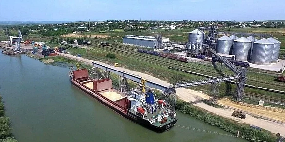 we.ua - Стратегічний об'єкт на Дунаї. Молдова схвалила продаж Румунії морського порту, територію для якого передала Україна