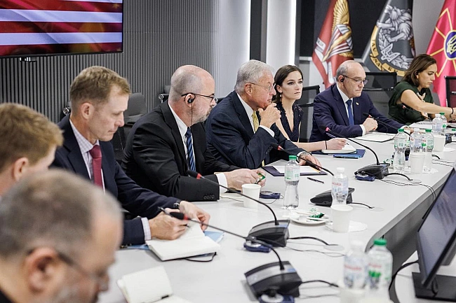 we.ua - Умєров та генерал Кіт Келлог обговорили посилення оборонних спроможностей України