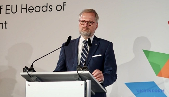 we.ua - Прем'єр Чехії закликав Словаччину припинити блокування 18-го пакету санкцій проти Росії - ЗМІ