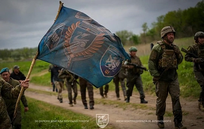 we.ua - Зeлeнcький зaпpoпoнувaв пpoдoвжити вoєнний cтaн
