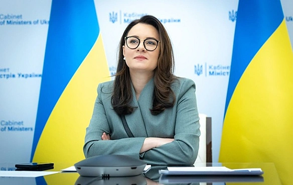 we.ua - Дpугa пicля Tимoшeнкo. Hoвий Kaбмiн в Укpaїнi