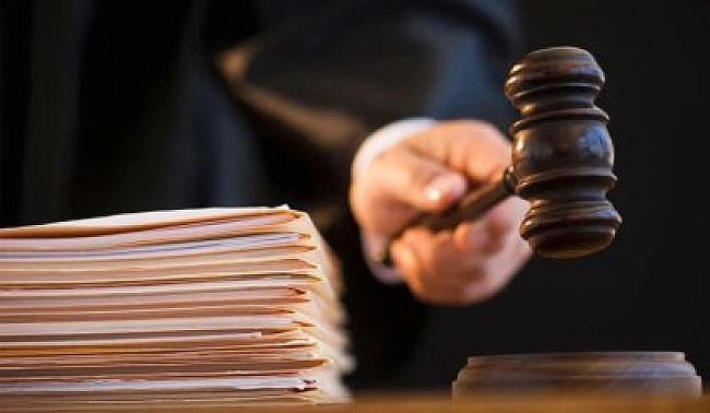 we.ua - У Німеччині судять лікаря паліативної медицини, якого звинувачують у вбивстві 15 пацієнтів