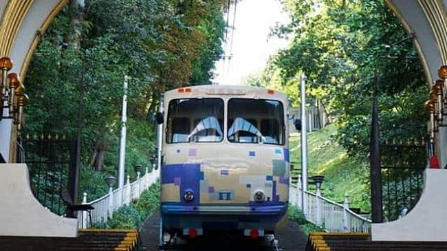 we.ua - Київський фунікулер зупинять майже до кінця літа: у чому причина