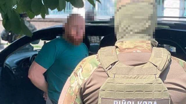 we.ua - На Запоріжжі подружжя вимагало відкати за оформлення виплат сім'ям загиблих захисників