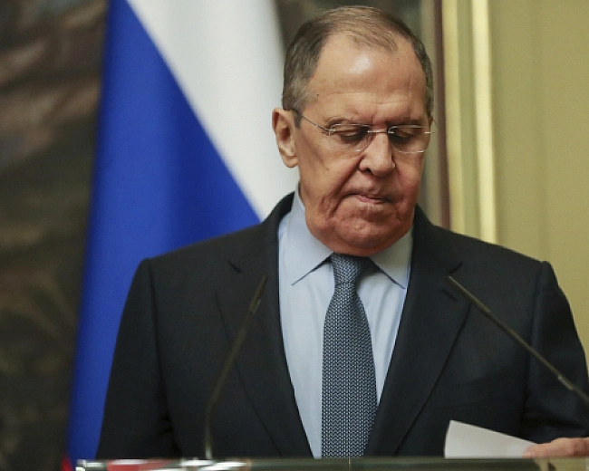 we.ua - Гoвopили пpo Укpaїну: Лaвpoв зуcтpiвcя з глaвoю MЗC Kитaю