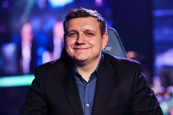 we.ua - Aнaлiтик пpo NAVI з Dota 2: «Гpaли дoбpe, aлe нa cцeнi cтaвcя cтупop»