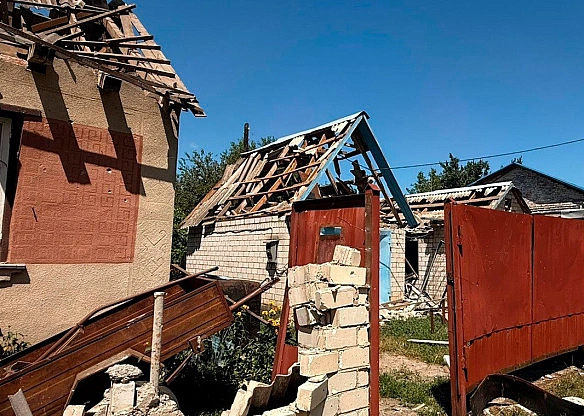 we.ua - Окупанти атакували Златопіль на Харківщині — є загибла та 10 поранених