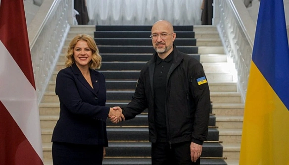 we.ua - Нова військова допомога і спільне виробництво дронів: Шмигаль зустрівся в Києві з прем’єркою Латвії