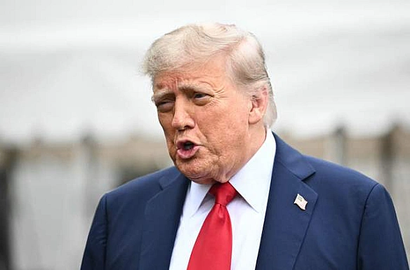 we.ua - У Білому домі пояснили, чи просив Трамп Зеленського вдарити по Москві