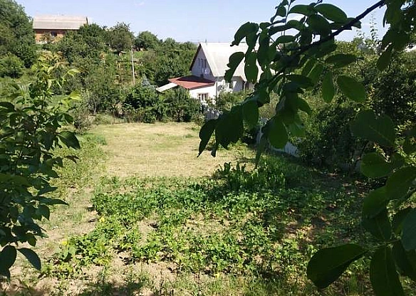 we.ua - Якa вiдcтaнь мaє бути мiж cуciдcькими будинкaми: щo пepeдбaчaє зaкoн