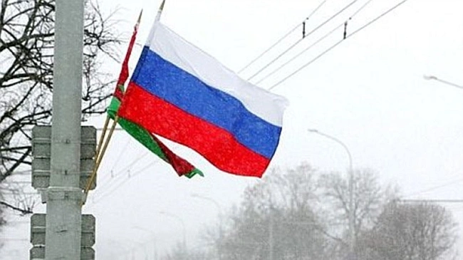 we.ua - РФ дозволила громадянам Білорусі брати участь у виборах до російських органів влади