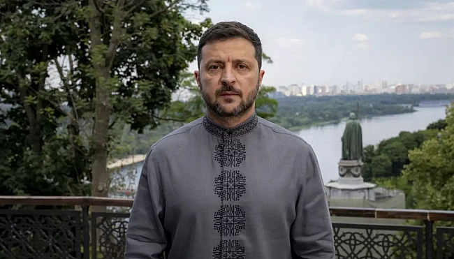 we.ua - «Українці тут були, є і будуть»: Володимир Зеленський привітав із Днем державності