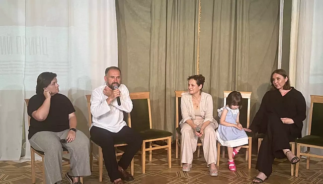 we.ua - У Києві презентували третій номер журналу «Український театр»