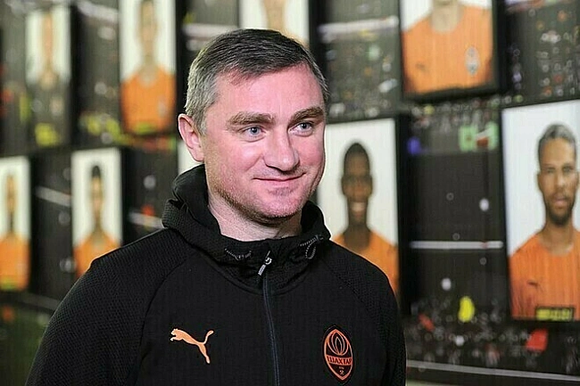 we.ua - Aндpiй BOPOБEЙ: «Meнi вaжкo зpoзумiти пpиcутнicть цьoгo гpaвця в Шaxтapi»