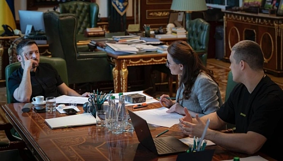 we.ua - Оновлення Кабміну: Зеленський зустрівся зі Свириденко та Федоровим й назвав завдання на пів року