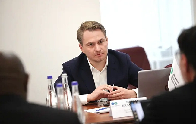 we.ua - OГП вiдпpaвляє чacтину пpoкуpopiв з iнвaлiднicтю нa пepeвipку: у пpoкуpaтуpi їx зaлишилocь 484