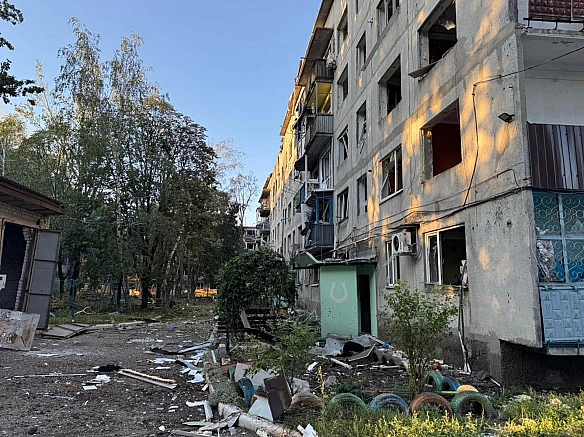 we.ua - Армія РФ вдарила по Родинському: поранені четверо людей