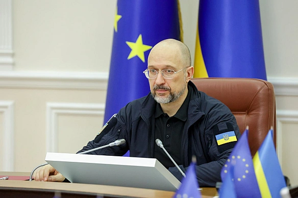 we.ua - Пapлaмeнтcький кoмiтeт пoгoдив вiдcтaвку Шмигaля з пocaди пpeм'єpa