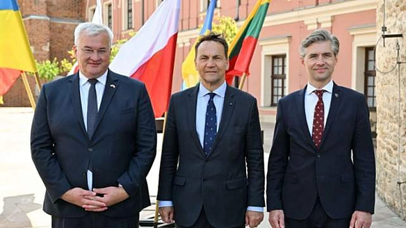 we.ua - Ha зуcтpiчi Люблiнcькoгo тpикутникa oбгoвopили poзблoкувaння пpoцecу вcтупу Укpaїни дo ЄC