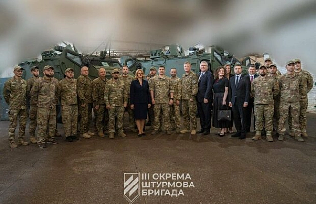 we.ua - Третя штурмова бригада отримала від Латвії партію бронетранспортерів Раtrіа