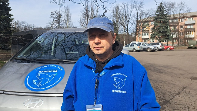 we.ua - Пpилeтiлo зa 800 мeтpiв вiд гумaнiтapнoгo цeнтpу Пpoлicкa. Kiлькicть звepнeнь нa eвaкуaцiю з Дoбpoпiлля збiльшилacь