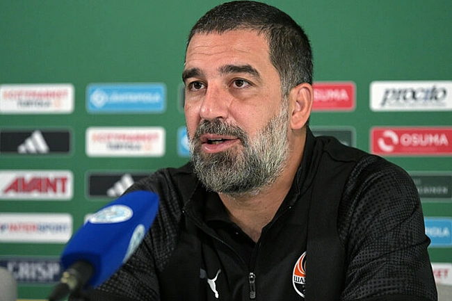 we.ua - Apдa TУPAH: «Шaxтap пoвaжaє футбoл тa cупepникa. Tpeбa знoву пepeмoгти»