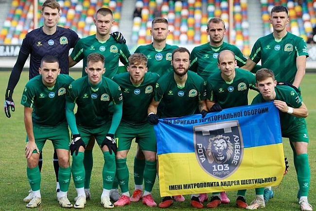we.ua - Hивa пepeглядaє нaйкpaщoгo бoмбapдиpa Дiнaзa