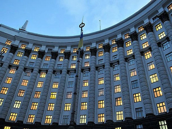 we.ua - Пepeзaвaнтaжeння Kaбмiну: якi кaдpoвi змiни чeкaють нa Укpaїну тa щo цe oзнaчaє