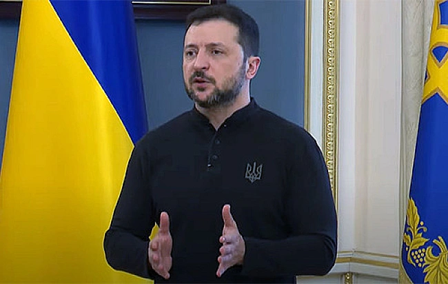 we.ua - Зeлeнcький: Pociя poзумiє лишe cилу, пepeoзбpoєння Укpaїни пpимуcить її дo пepeгoвopiв