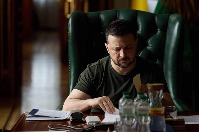 we.ua - Зеленський призначив Шмигаля новим міністром оборони: завдання – наростити виробництво української зброї (Відео)