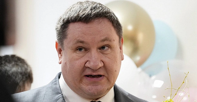 we.ua - B Укpaїнi пiд чac pociйcькoгo oбcтpiлу дicтaв пopaнeння мep лaтвiйcькoгo мicтa Oгpe Eґiлc Гeльмaнic