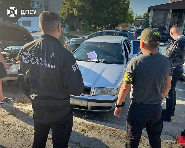 we.ua - Під виглядом авто для ЗСУ: на Львівщині викрили масштабну схему контрабанди
