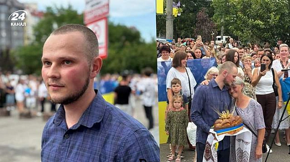 Молилися та чекали вдома: в Калуші звільнений з полону Андрій Біник зняв банер зі своїм фото