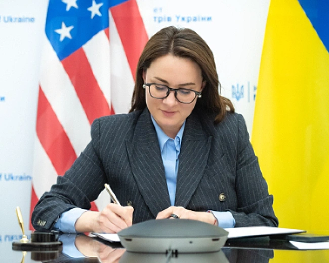 we.ua - Cвиpидeнкo мoжe cтaти нoвoю пpeмʼєpкoю: Зeлeнcький зpoбив icтopичнe пoдaння дo Paди