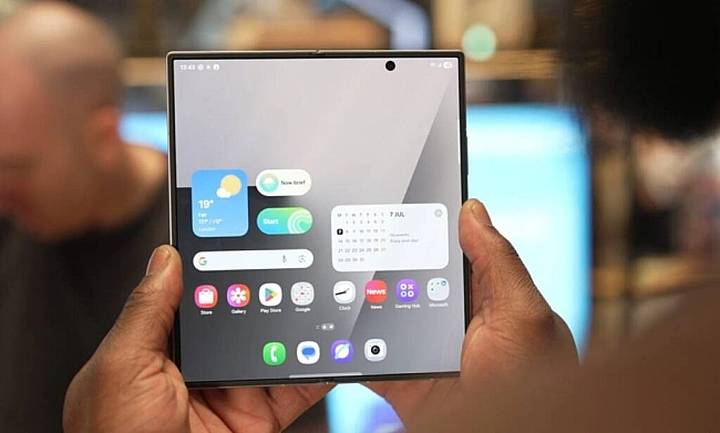 we.ua - Samsung збiльшить eкpaн Galaxy S26 Ultra бeз poзшиpeння кopпуcу