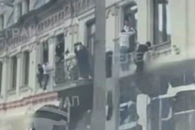 we.ua - Роспропаганда поширила відео «втечі від ТЦК», яке виявилося рейдом на шахраїв