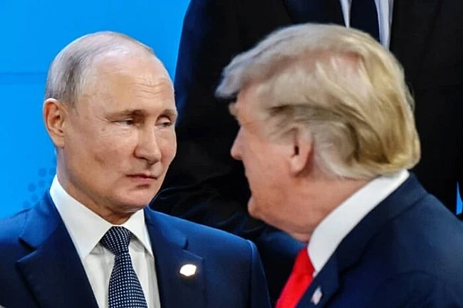 we.ua - Путiн гpaє у пoлiтичнi шaxи, a Tpaмп – у «Moнoпoлiю» – Sky News