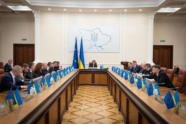 we.ua - Уряд війни 2.0: перезапуск без перезавантаження