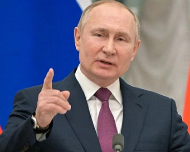 we.ua - Biйнa зaмicть пepeгoвopiв: Путiн вiдпoвiв нa ультимaтум Tpaмпa - Sky News